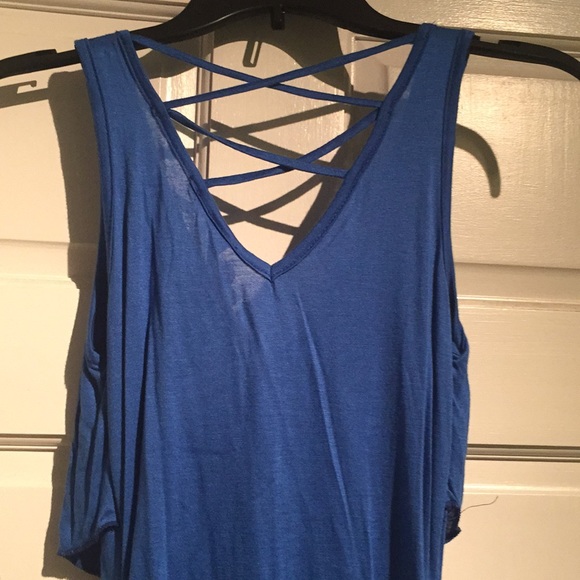 Cute summer blouse - Picture 3 of 3